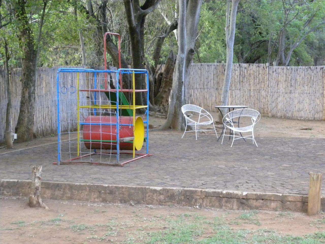 Kosmos Harties Is Africa Safari Lodge מראה חיצוני תמונה
