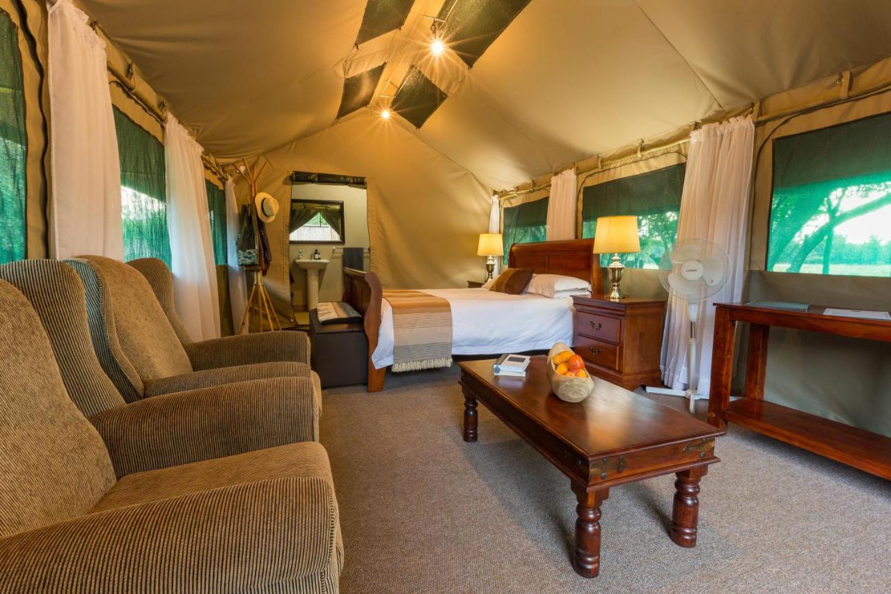 Kosmos Harties Is Africa Safari Lodge מראה חיצוני תמונה
