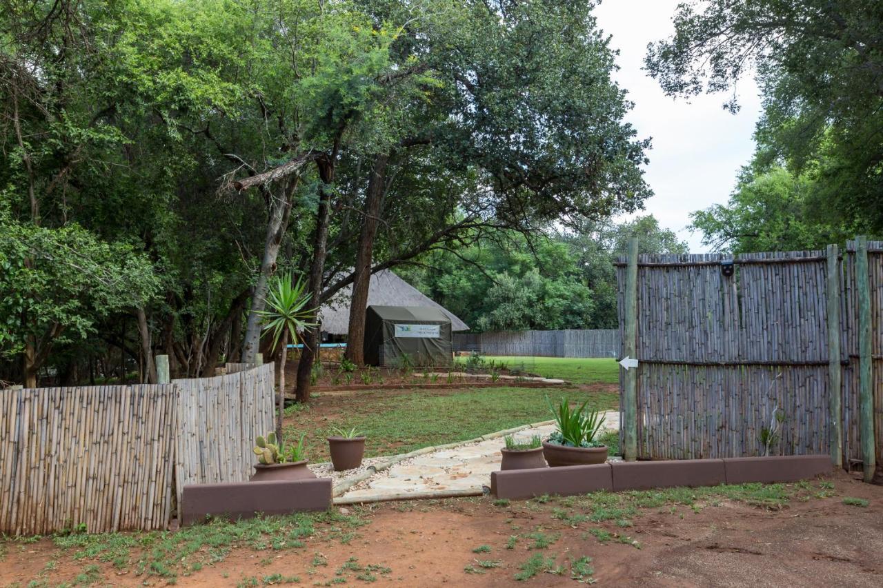 Kosmos Harties Is Africa Safari Lodge מראה חיצוני תמונה