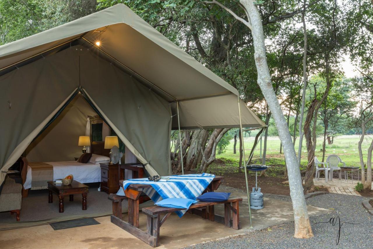 Kosmos Harties Is Africa Safari Lodge מראה חיצוני תמונה
